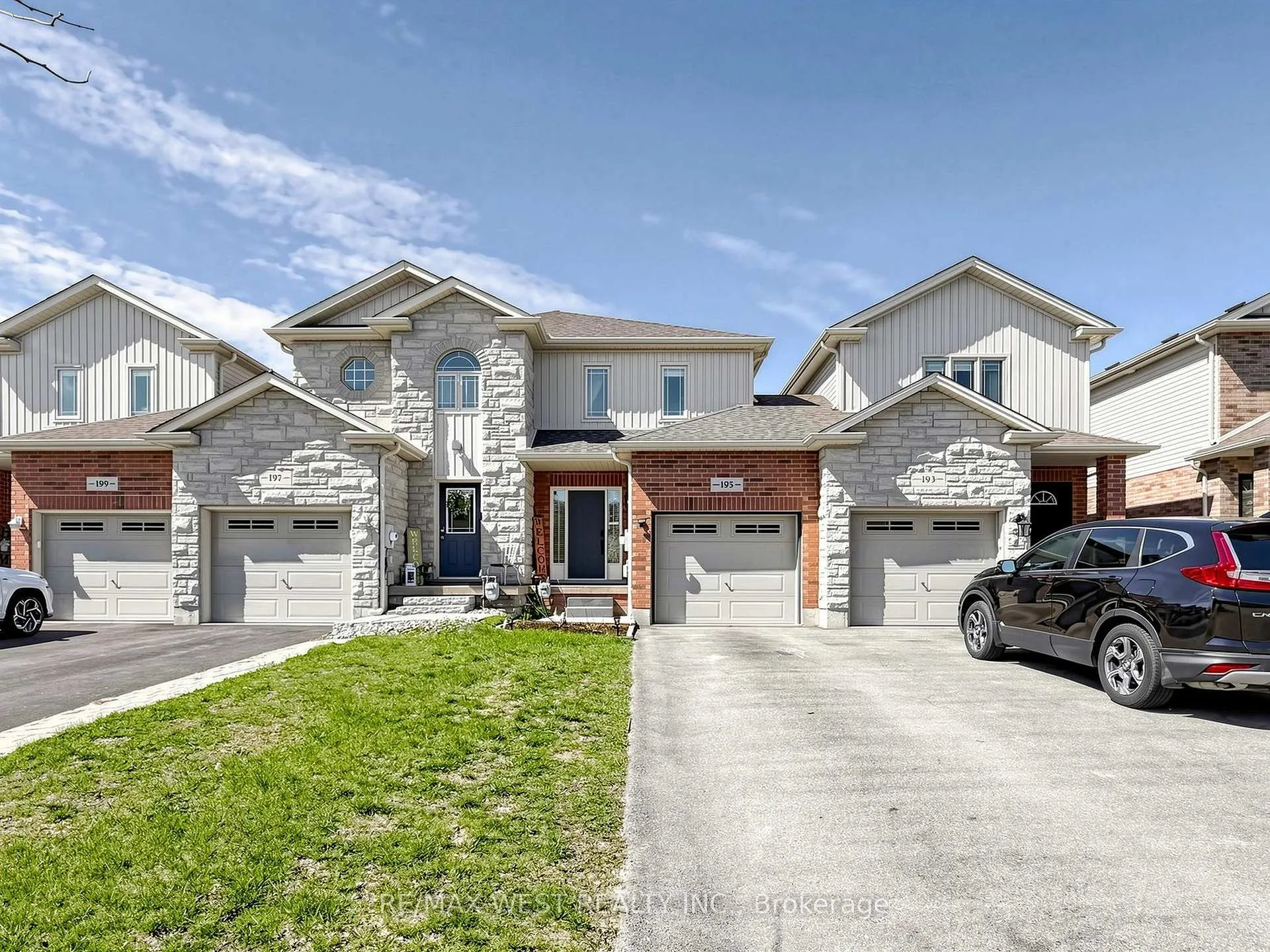 Front of 195 Banting Crescent