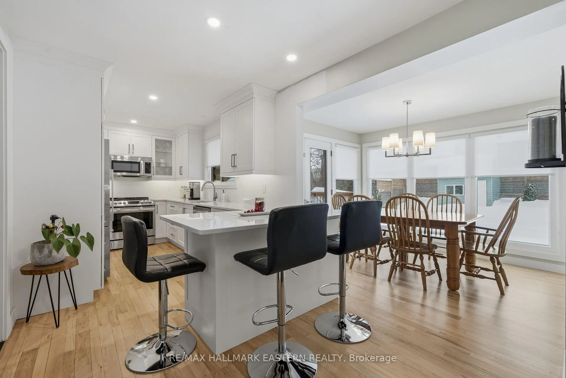 Photo 15 of 1601 Rocklands Road, Peterborough, Monaghan Ward 2 — HOMEH