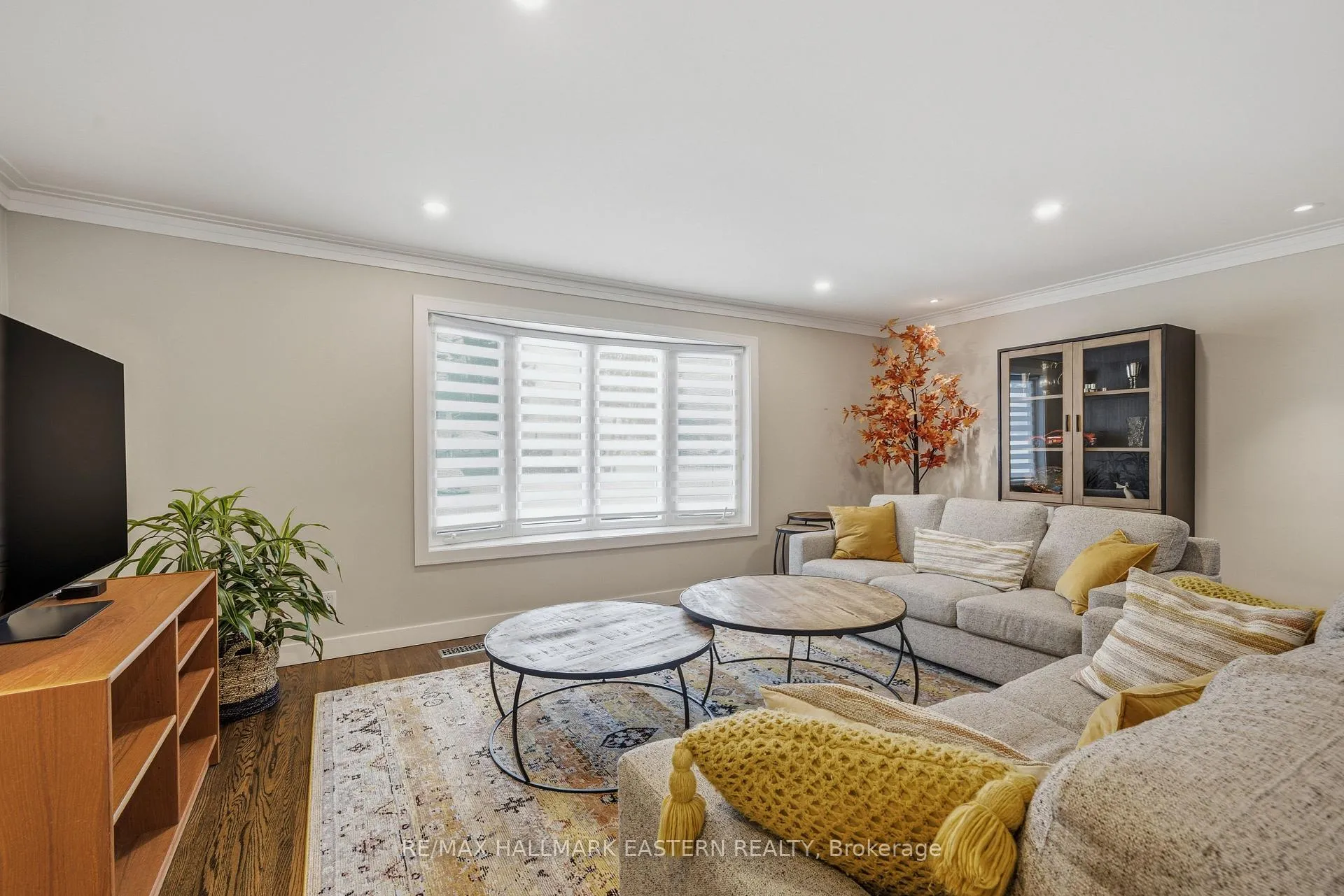 Photo 21 of 1601 Rocklands Road, Peterborough, Monaghan Ward 2 — HOMEH