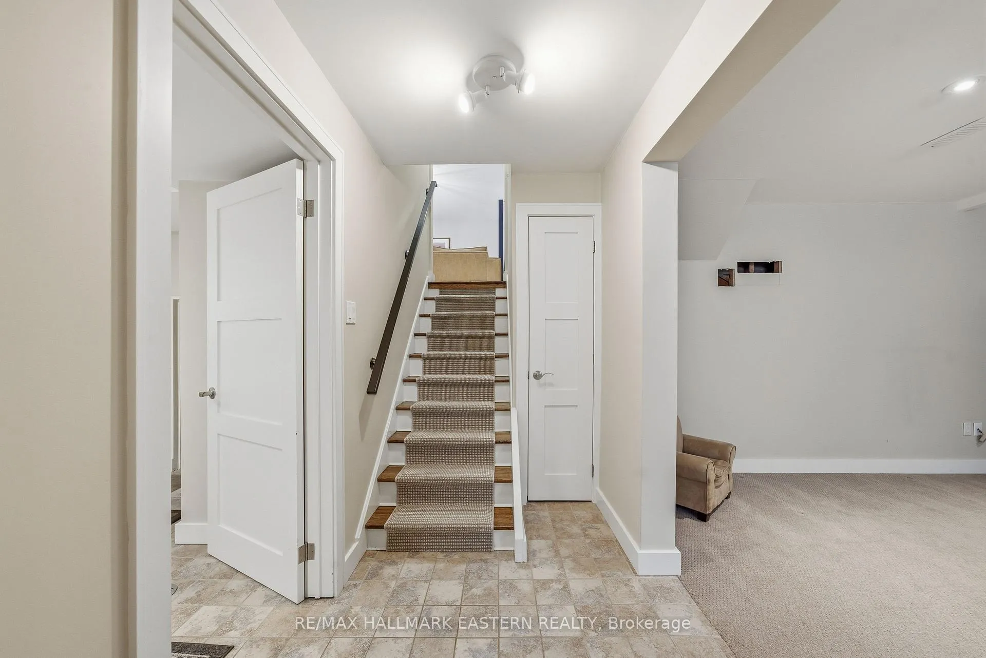 Photo 37 of 1601 Rocklands Road, Peterborough, Monaghan Ward 2 — HOMEH