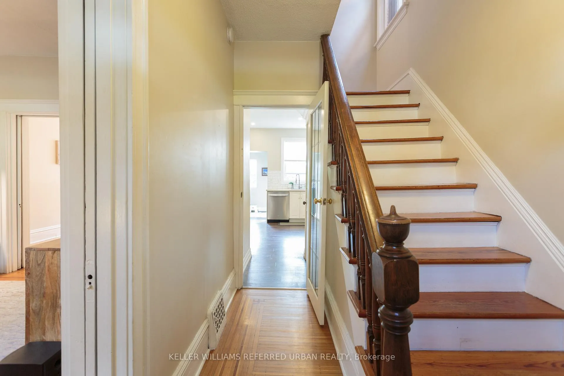 Photo 2 of 122 Kent Street, Hamilton, Kirkendall — HOMEH