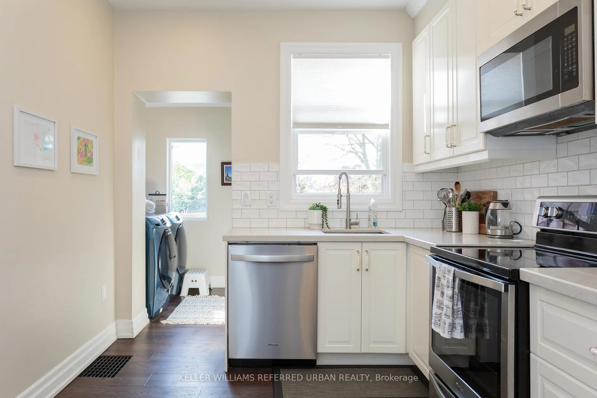 Photo 10 of 122 Kent Street, Hamilton, Kirkendall — HOMEH