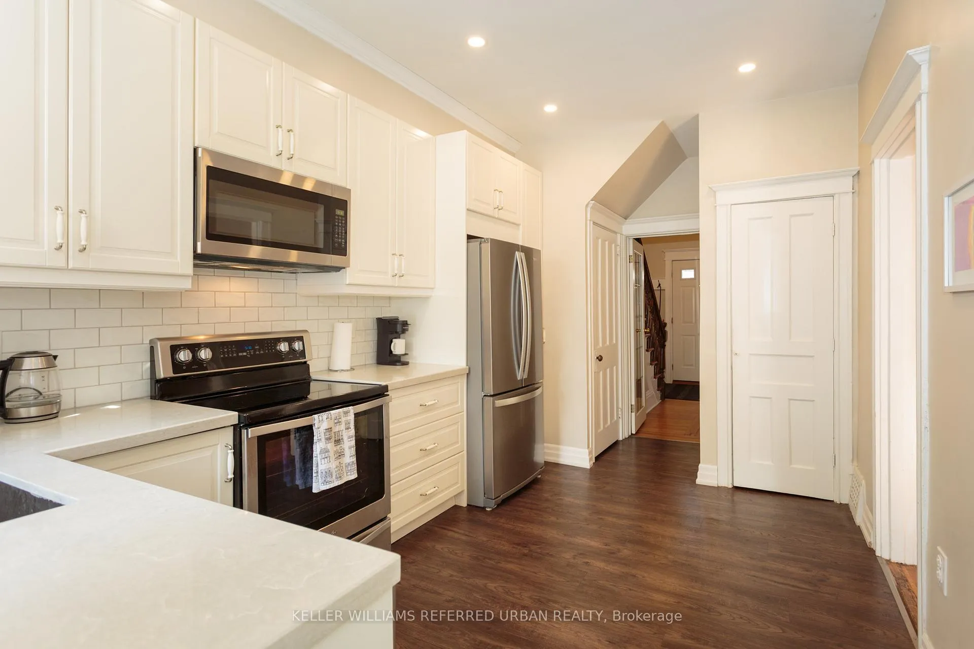 Photo 11 of 122 Kent Street, Hamilton, Kirkendall — HOMEH