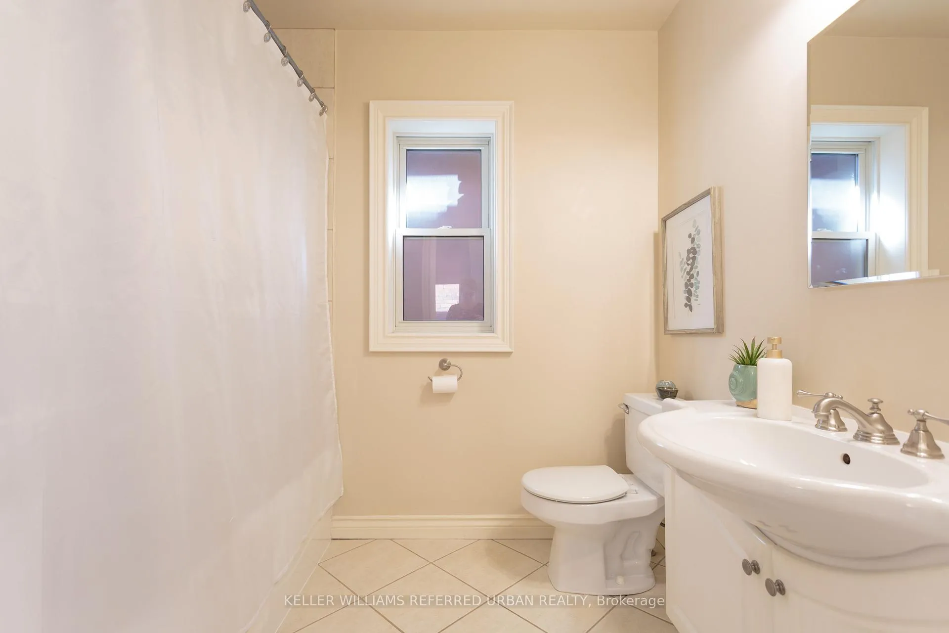 Photo 19 of 122 Kent Street, Hamilton, Kirkendall — HOMEH