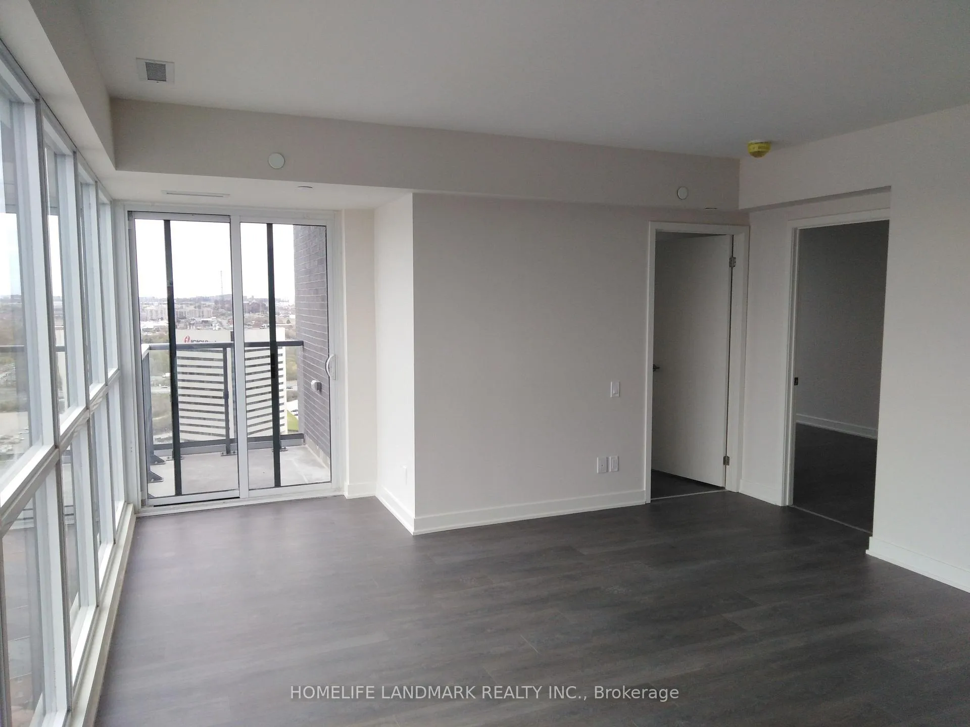 Photo 3 of Unit 2604, 6 Sonic Way, Toronto, Flemingdon Park — HOMEH