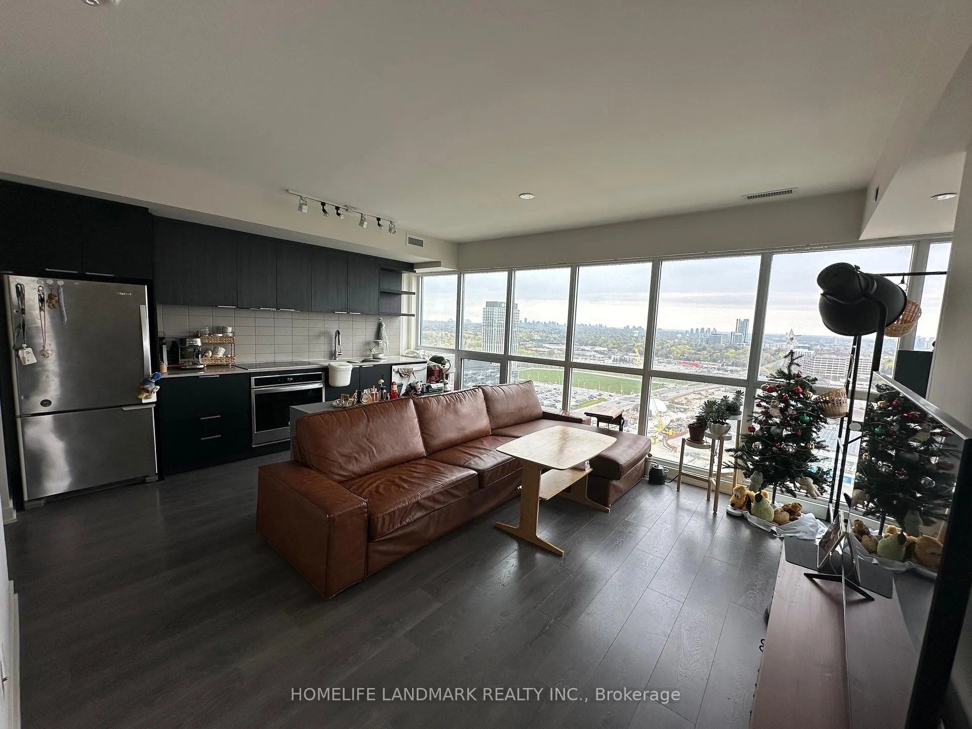 Photo 4 of Unit 2604, 6 Sonic Way, Toronto, Flemingdon Park — HOMEH
