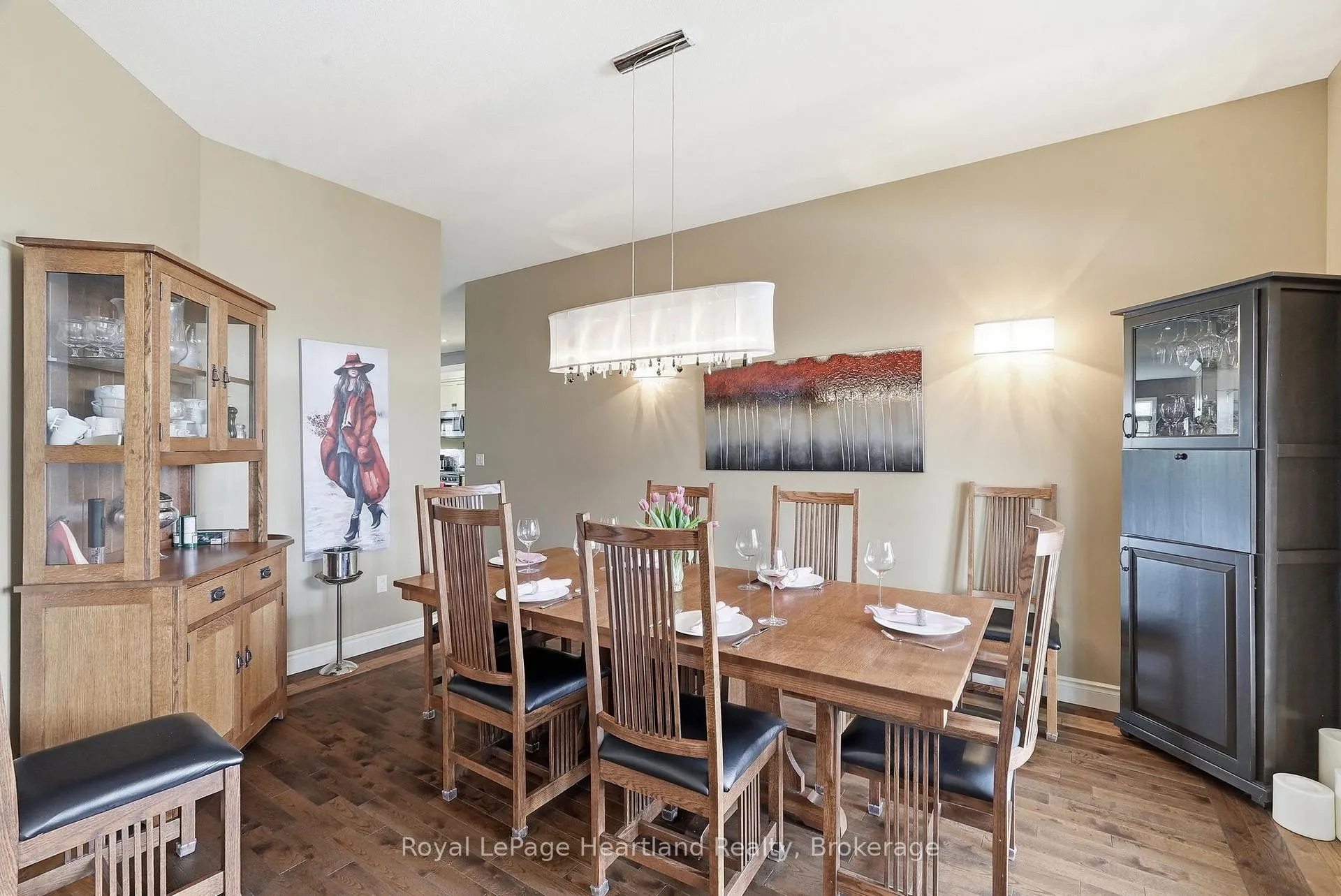 Photo 10 of 225 John Street S, Minto — HOMEH
