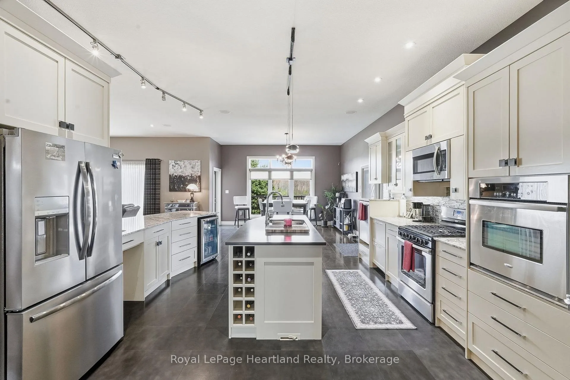 Photo 21 of 225 John Street S, Minto — HOMEH