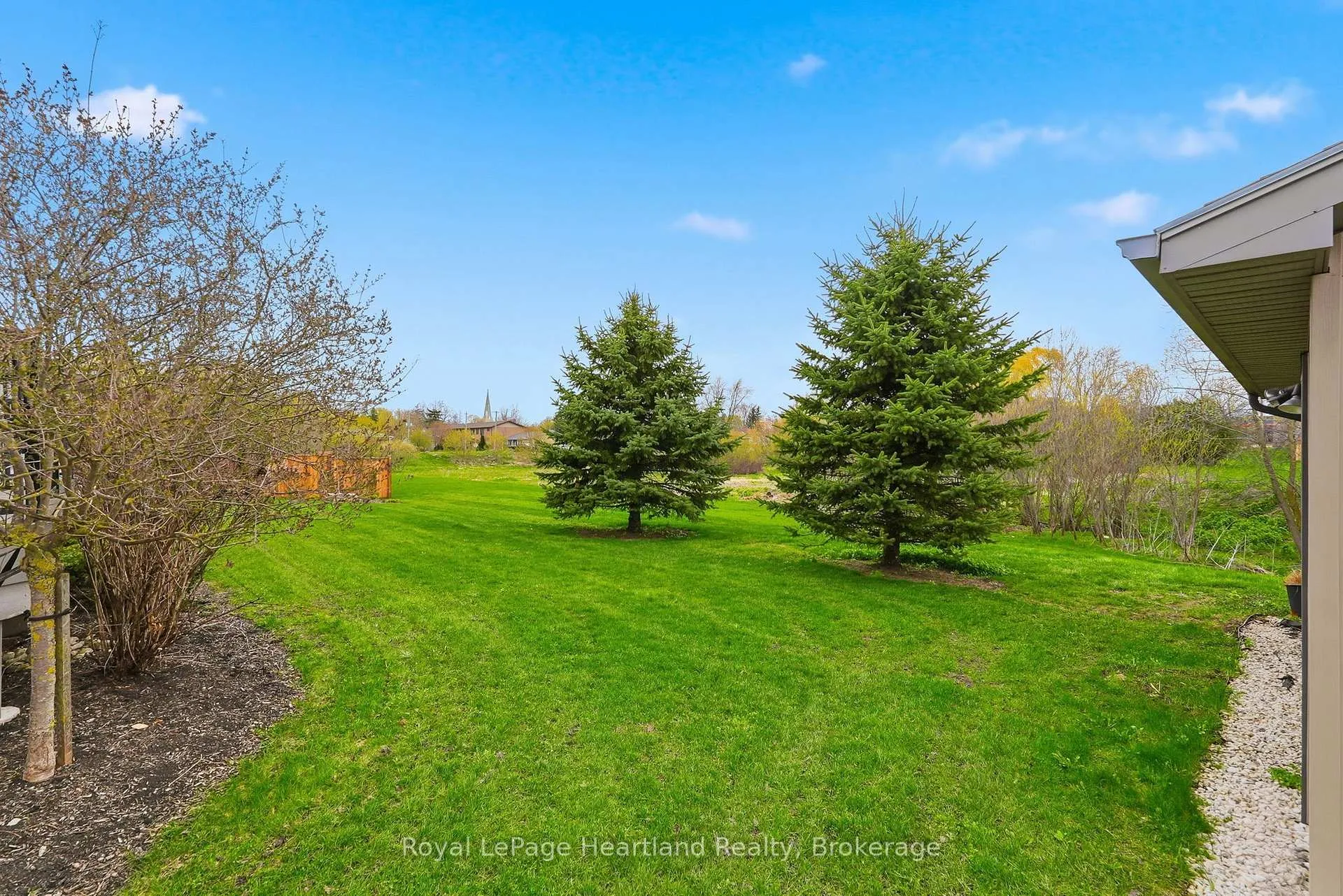Photo 50 of 225 John Street S, Minto — HOMEH