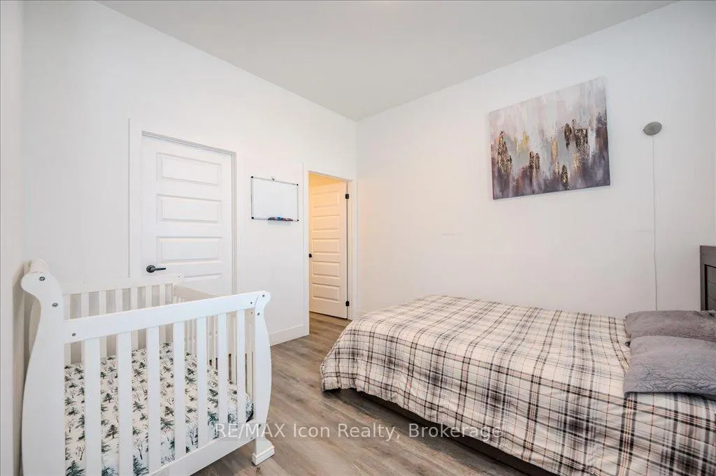 Photo 23 of Unit 105, 26 Lowes Road W, Guelph, Clairfields/Hanlon Business Park — HOMEH