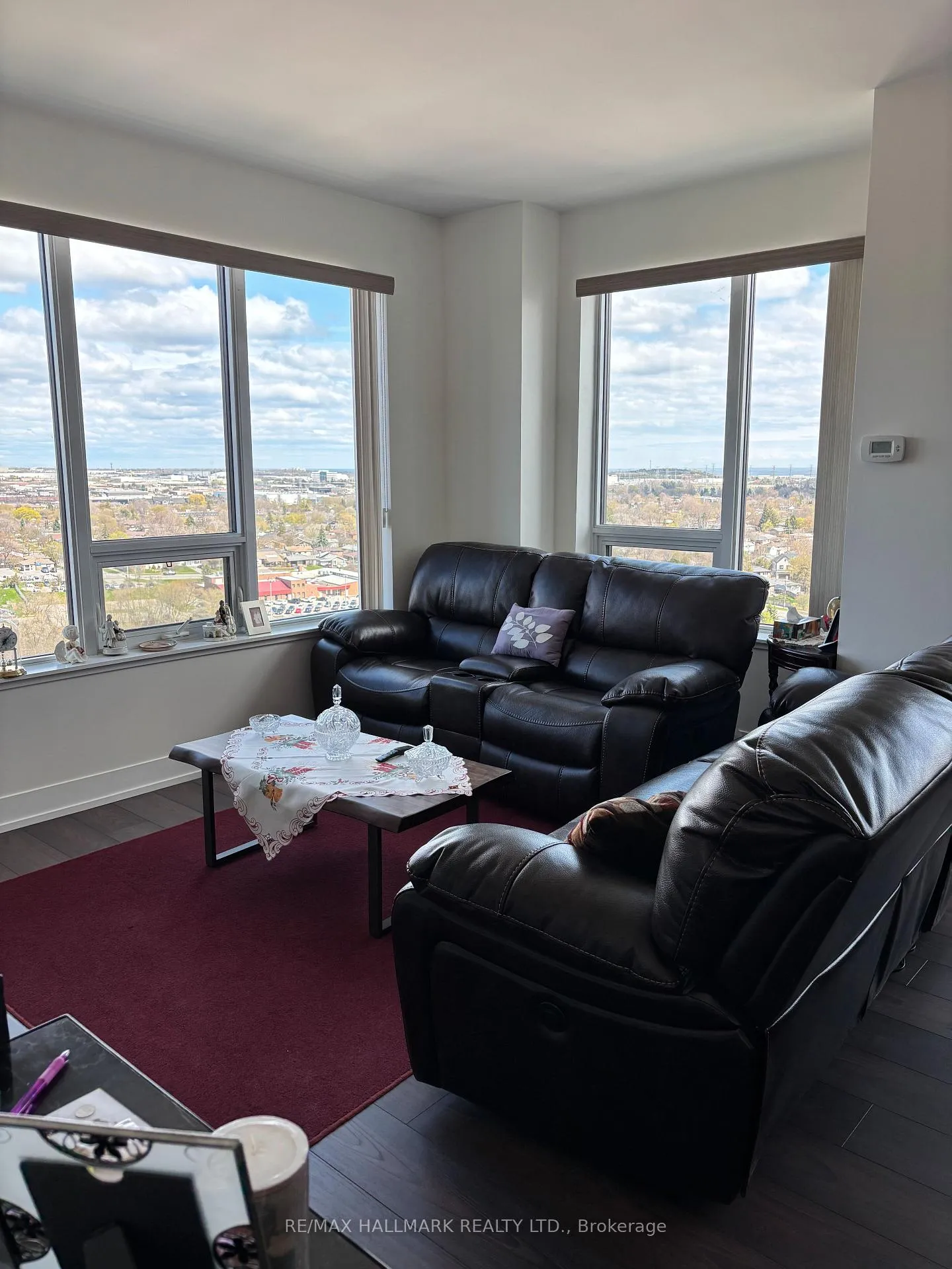 Photo 14 of Unit 1604, 1215 Bayly Street, Pickering, Bay Ridges — HOMEH