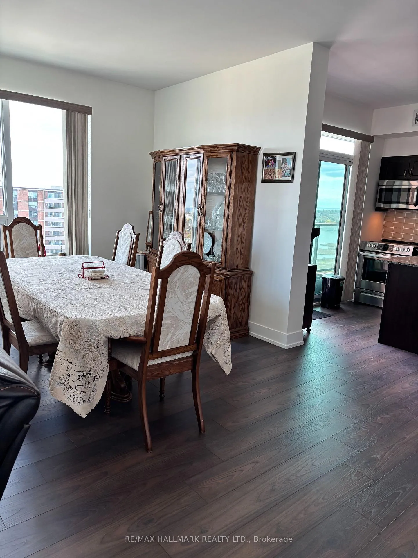 Photo 16 of Unit 1604, 1215 Bayly Street, Pickering, Bay Ridges — HOMEH