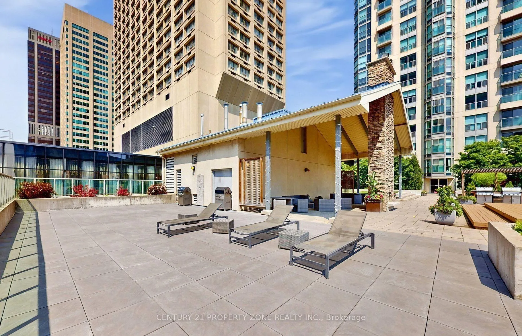 Photo 3 of Unit 1915, 8 Park Road, Toronto, Rosedale-Moore Park — HOMEH