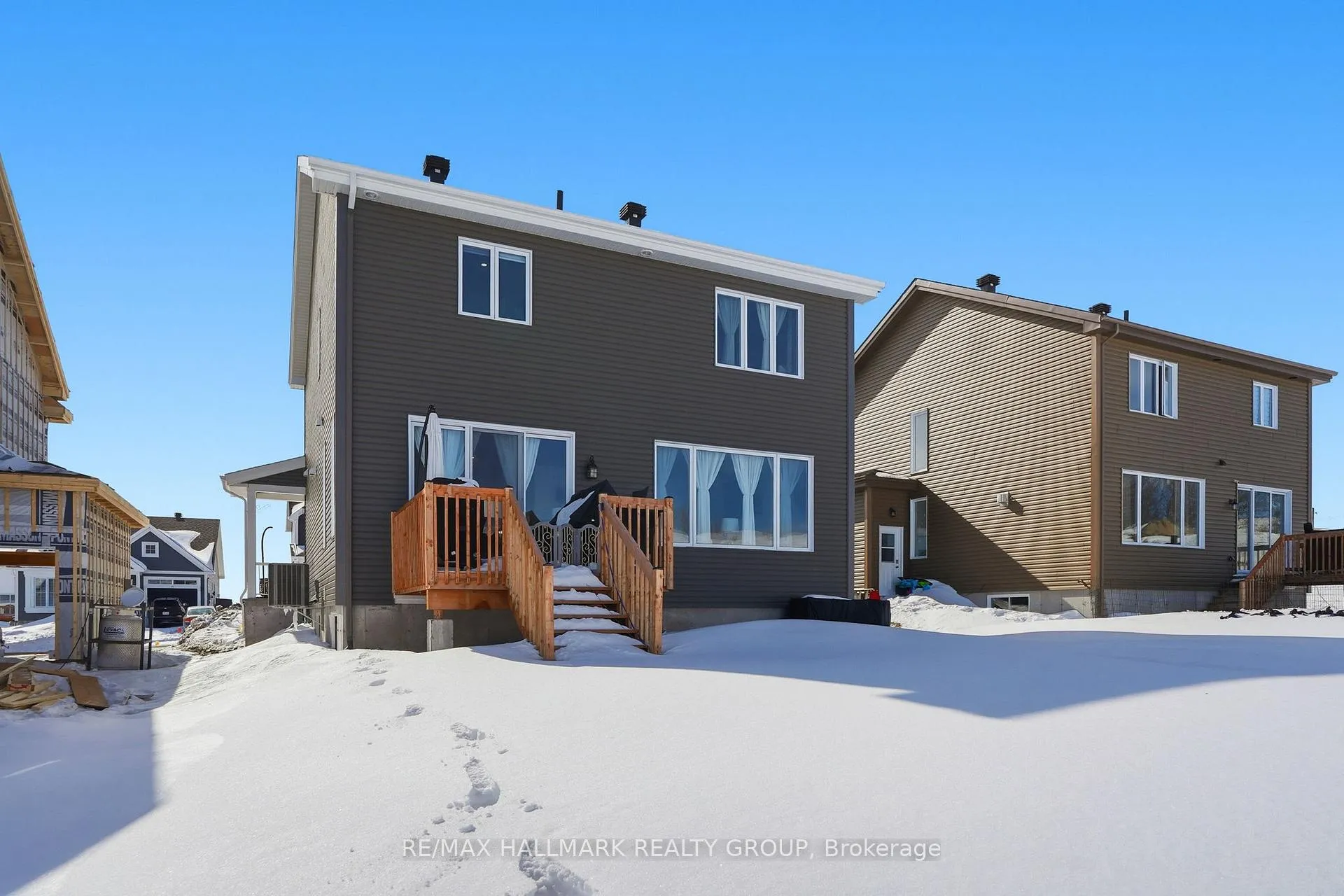 Photo 23 of 3 Arber Street, Champlain, Vankleek Hill — HOMEH