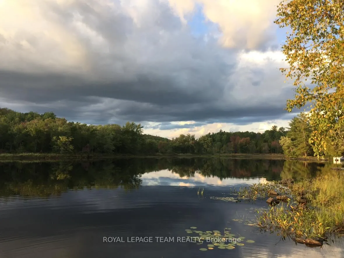 Photo 44 of 9687 Mississippi River, Frontenac, Frontenac North — HOMEH