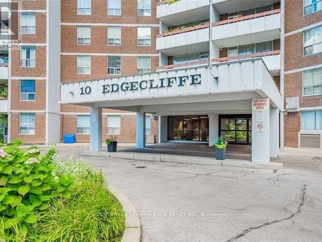 Photo 3 of Unit 815, 10 Edgecliffe Golfway, Toronto, Flemingdon Park — HOMEH