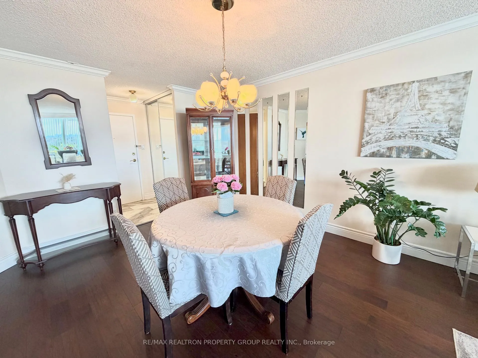 Photo 4 of Unit 915, 11753 Sheppard Avenue E, Scarborough, Rouge — HOMEH
