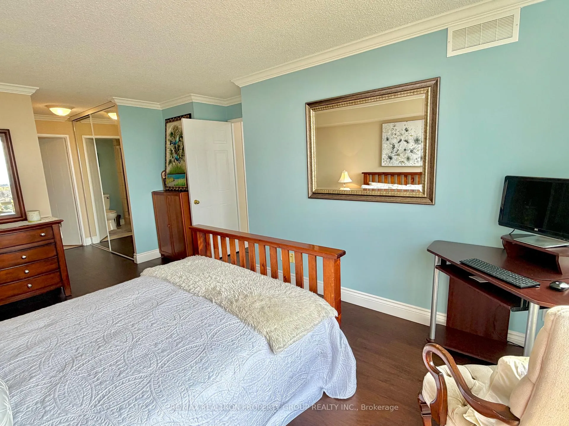 Photo 17 of Unit 915, 11753 Sheppard Avenue E, Scarborough, Rouge — HOMEH