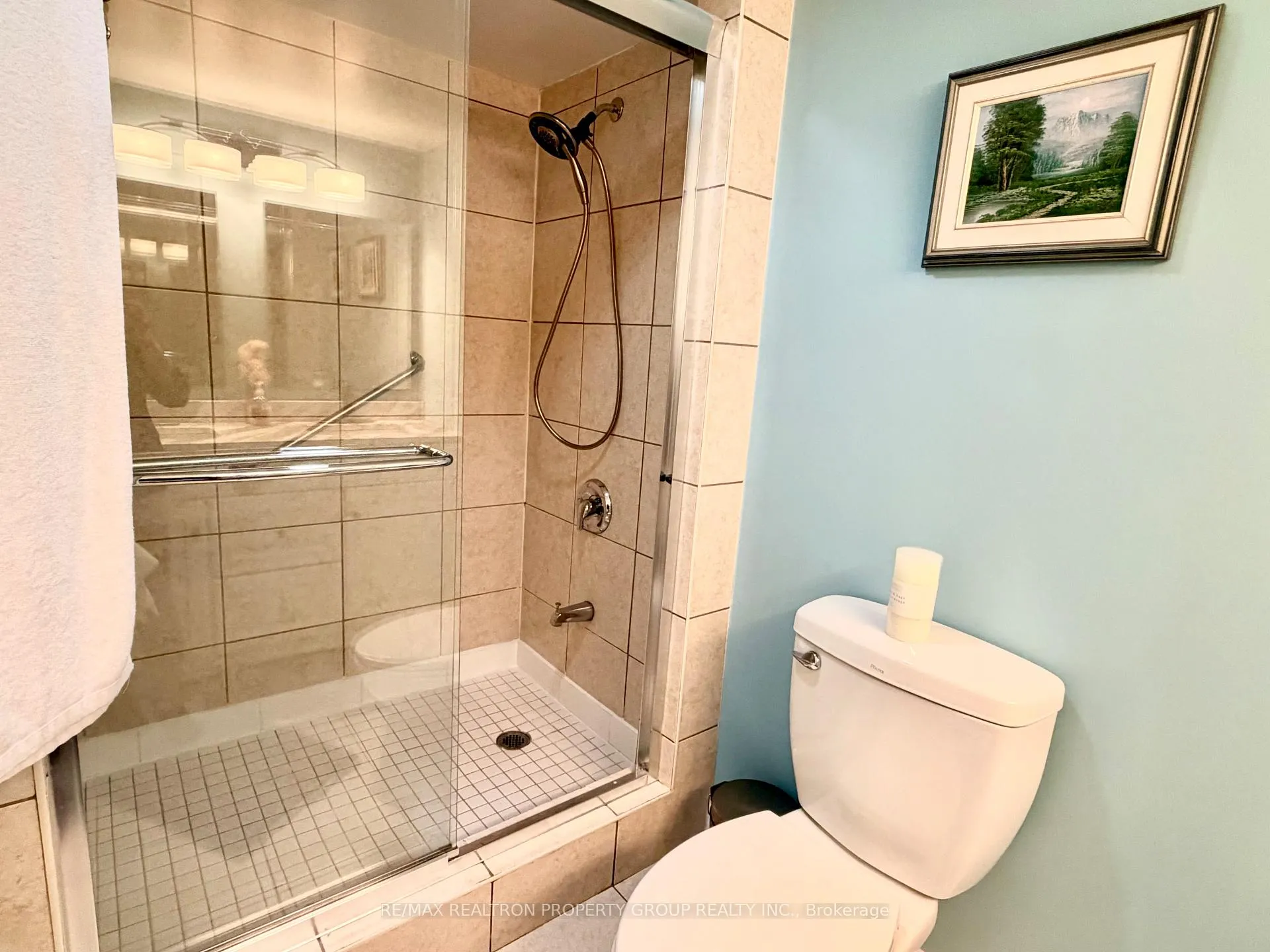 Photo 23 of Unit 915, 11753 Sheppard Avenue E, Scarborough, Rouge — HOMEH