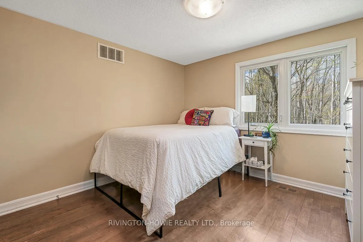 Photo 28 of 104 Tall Forest Drive, Ottawa, Carp — HOMEH