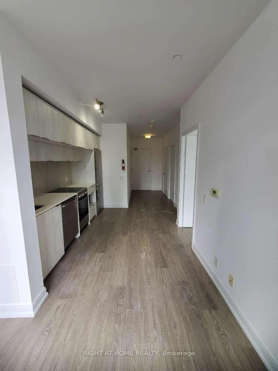 Photo 12 of Unit 607, 181 Dundas Street E, Toronto, Church-Yonge Corridor — HOMEH