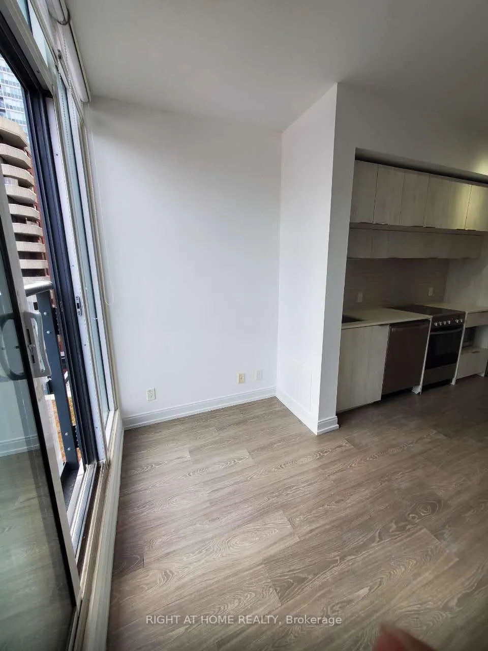 Photo 14 of Unit 607, 181 Dundas Street E, Toronto, Church-Yonge Corridor — HOMEH