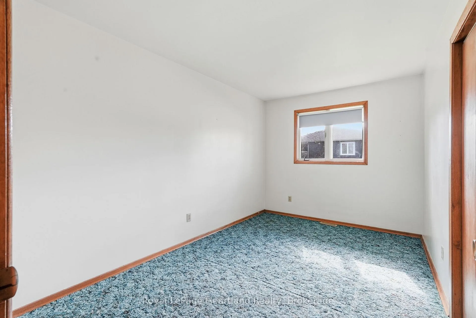 Photo 22 of 85 William Street E, Minto — HOMEH