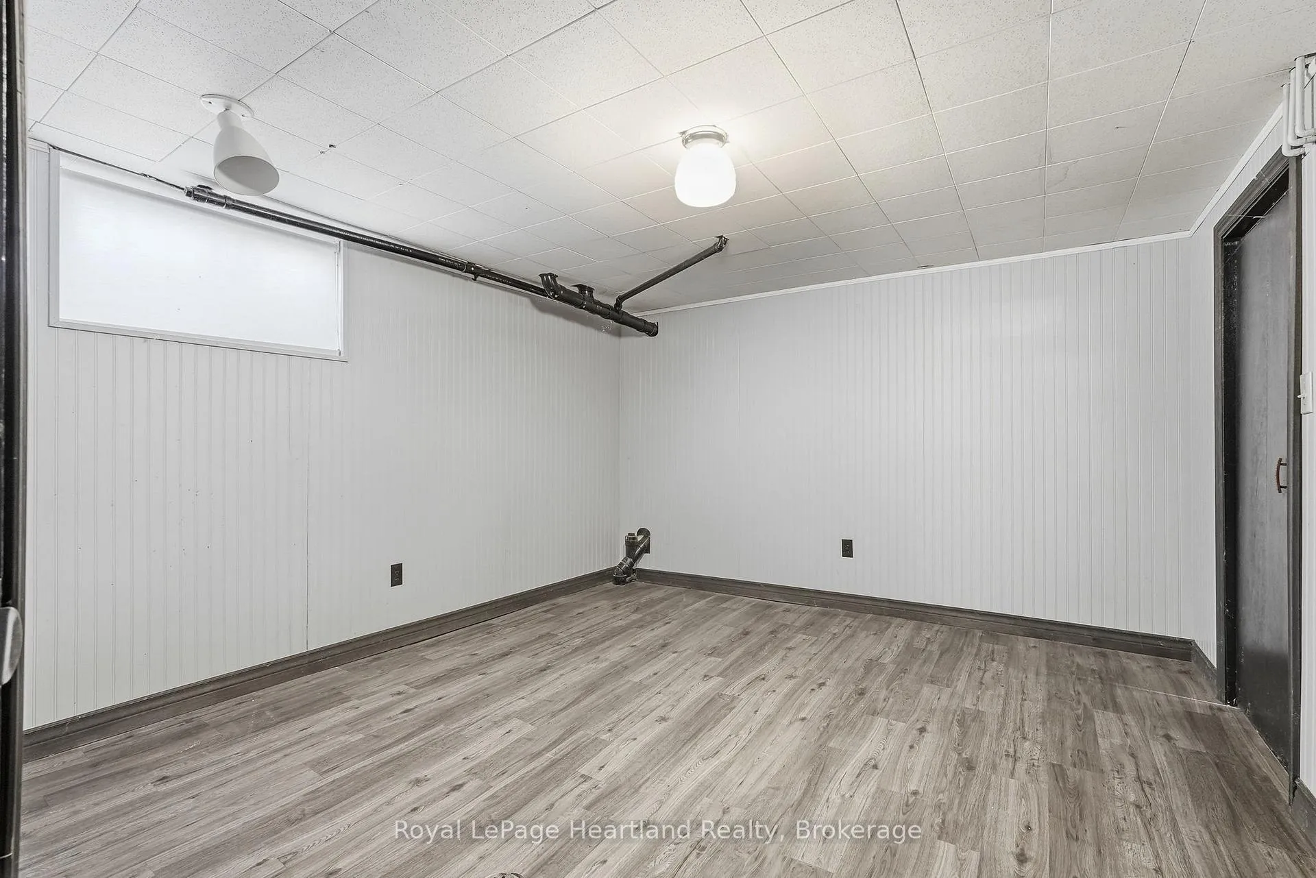 Photo 30 of 85 William Street E, Minto — HOMEH