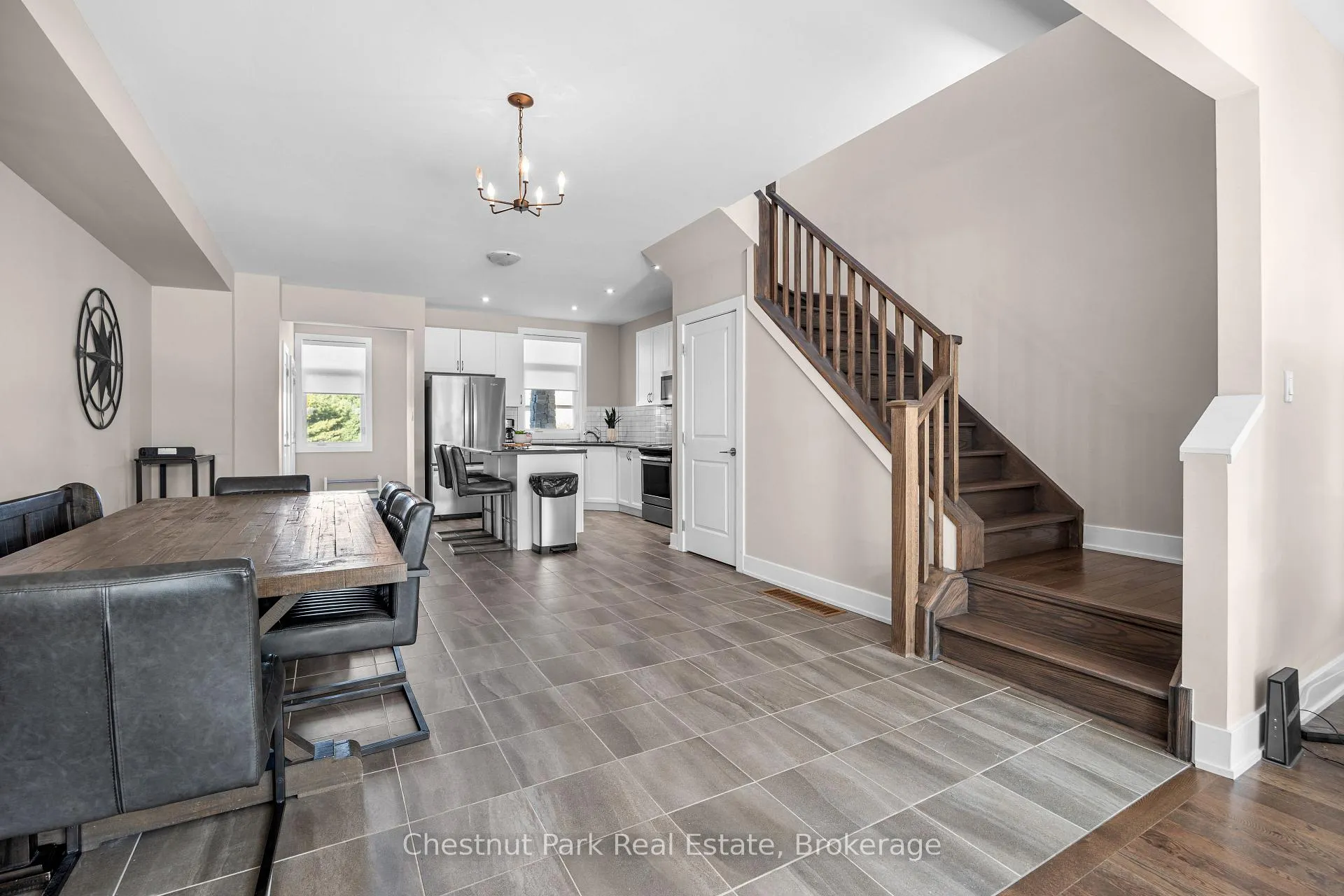 Photo 16 of 45 Rockmount Crescent, Gravenhurst, Muskoka (S) — HOMEH