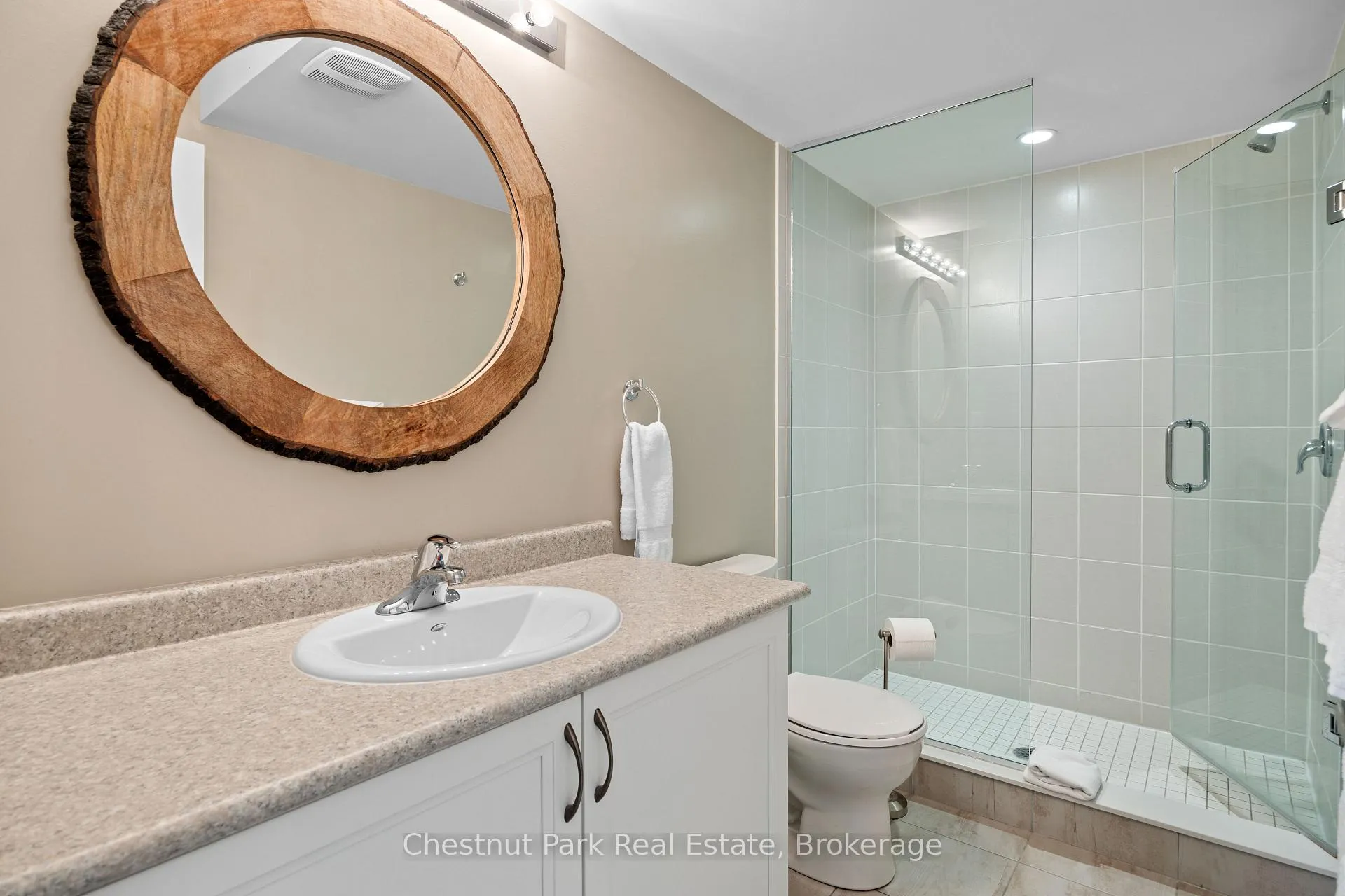 Photo 30 of 45 Rockmount Crescent, Gravenhurst, Muskoka (S) — HOMEH