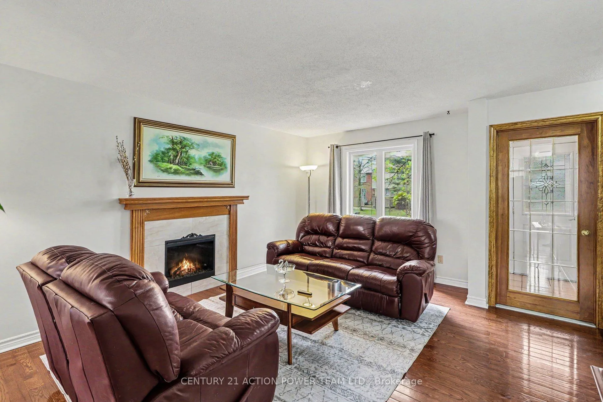 Photo 2 of 1729 Bottriell Way, Ottawa, Fallingbrook/Pineridge — HOMEH