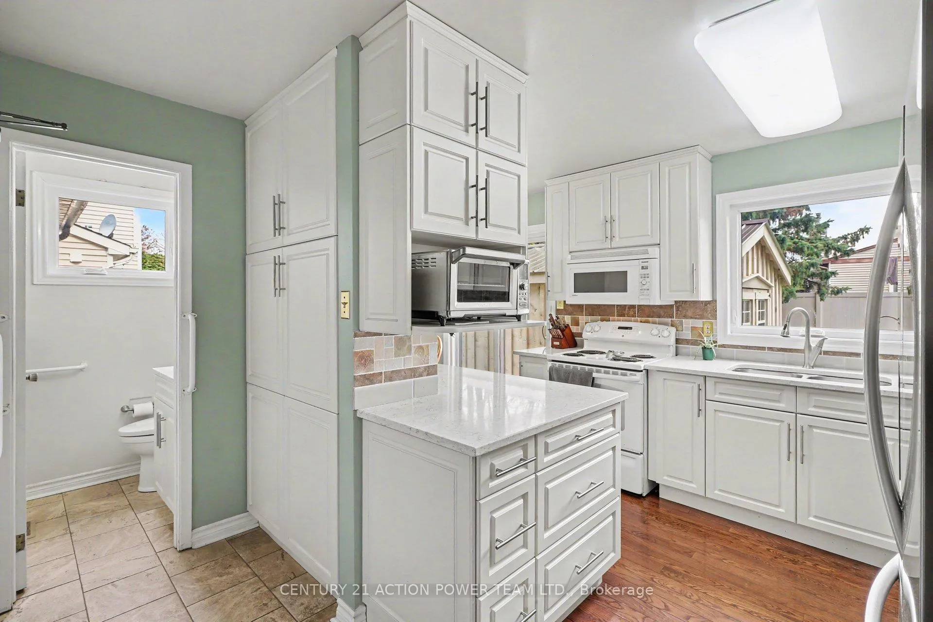 Photo 11 of 1729 Bottriell Way, Ottawa, Fallingbrook/Pineridge — HOMEH