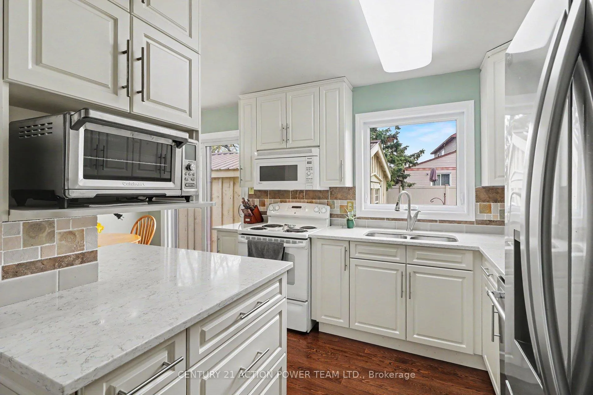 Photo 12 of 1729 Bottriell Way, Ottawa, Fallingbrook/Pineridge — HOMEH
