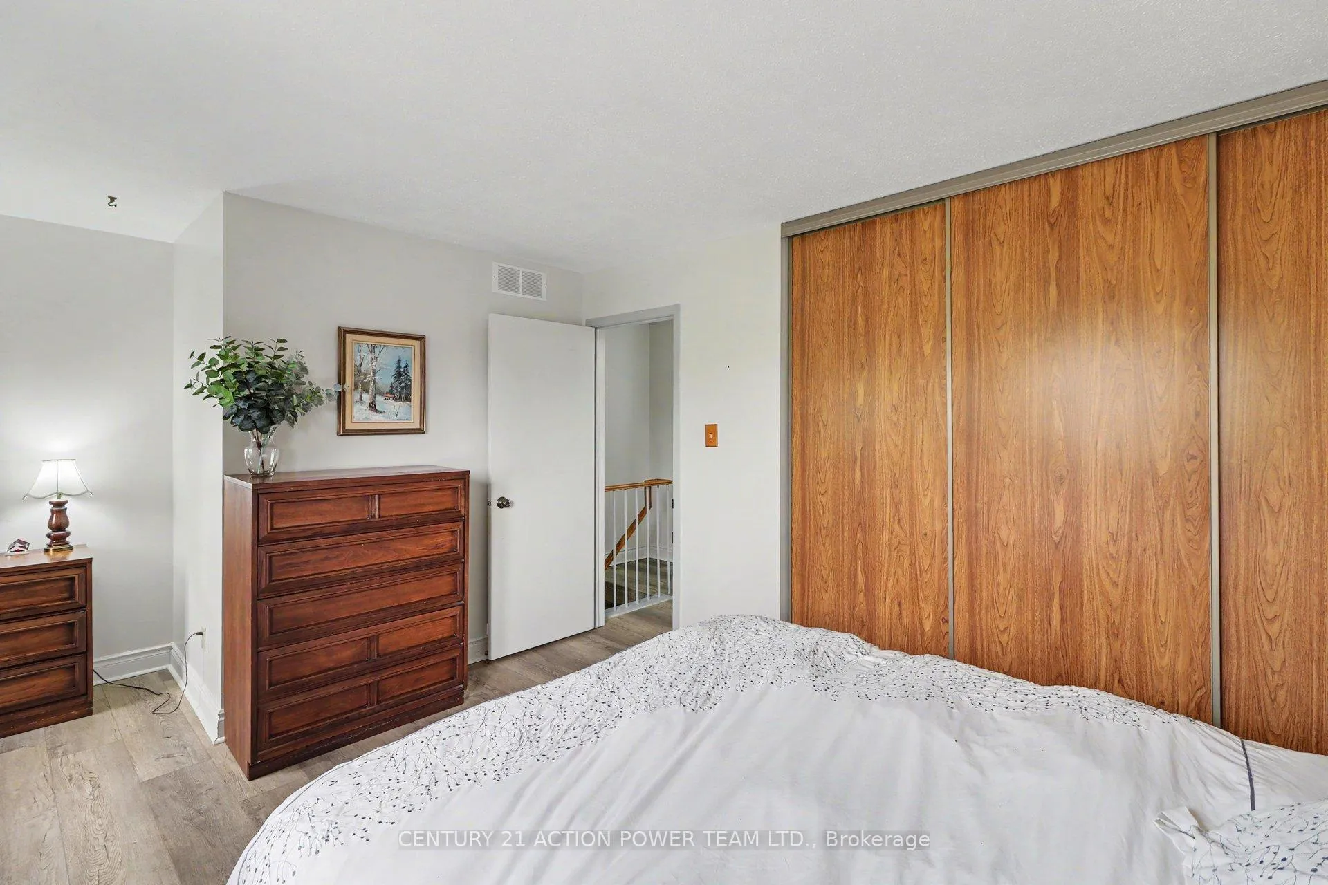 Photo 19 of 1729 Bottriell Way, Ottawa, Fallingbrook/Pineridge — HOMEH