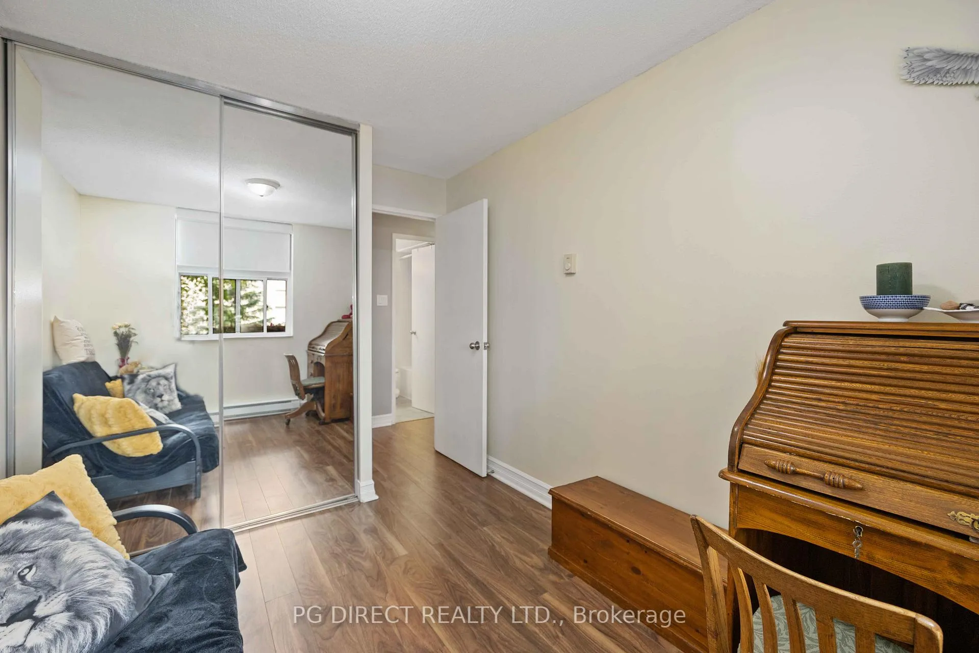 Photo 19 of Unit 407, 260 Davis Drive, Newmarket, Central Newmarket — HOMEH