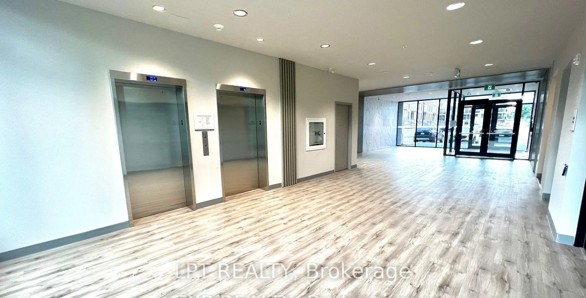 Photo 2 of Unit 415, 103 Roger Street, Waterloo, Uptown Waterloo/North Ward — HOMEH