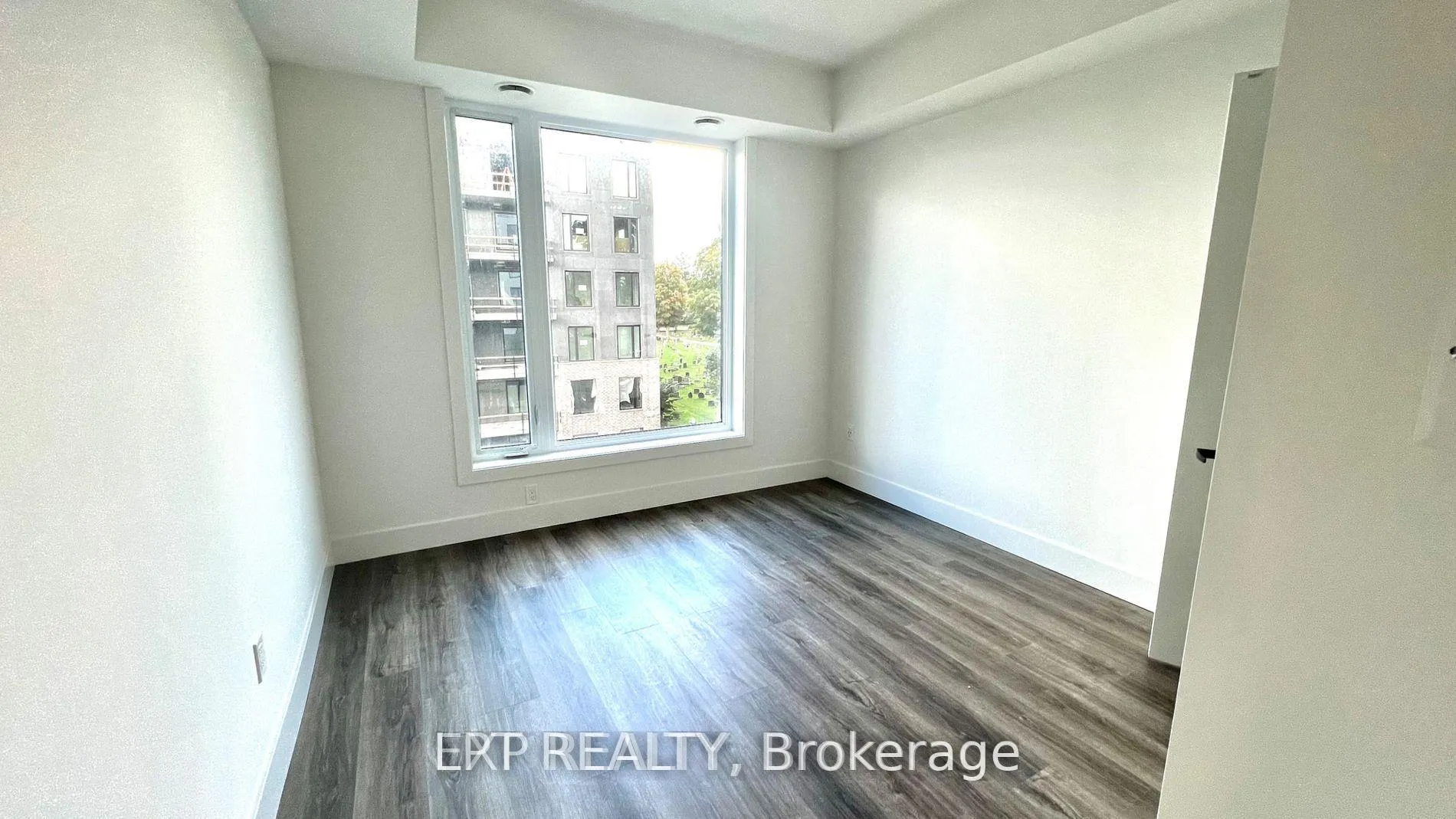 Photo 13 of Unit 415, 103 Roger Street, Waterloo, Uptown Waterloo/North Ward — HOMEH