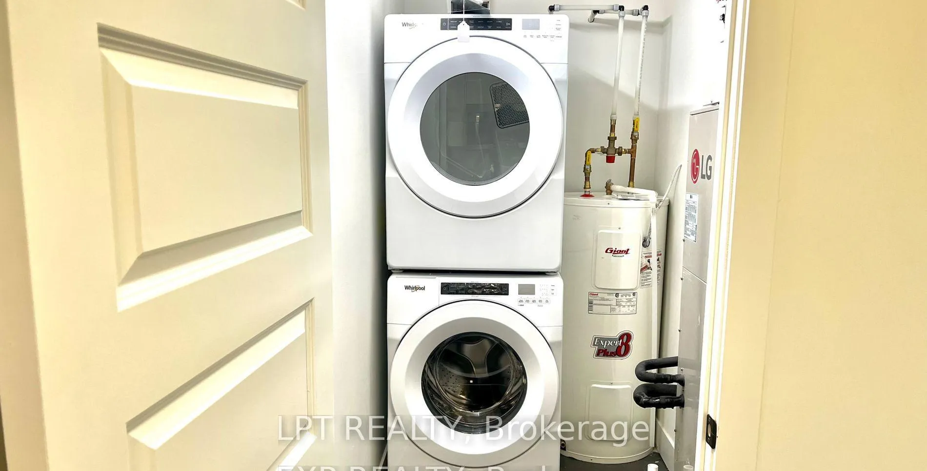 Photo 15 of Unit 415, 103 Roger Street, Waterloo, Uptown Waterloo/North Ward — HOMEH