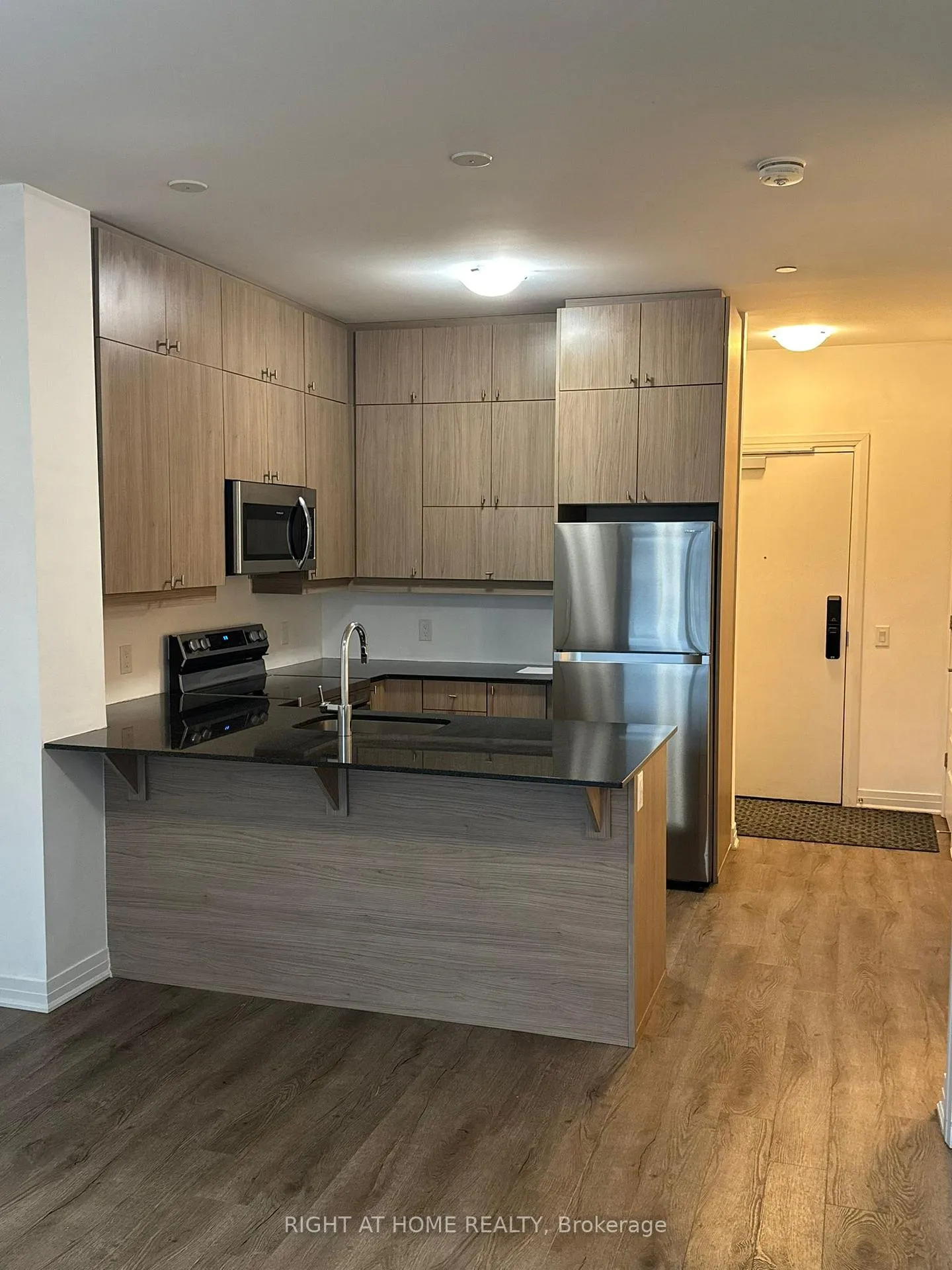 Photo 7 of Unit 317, 470 Gordon Krantz Avenue, Milton, Walker — HOMEH