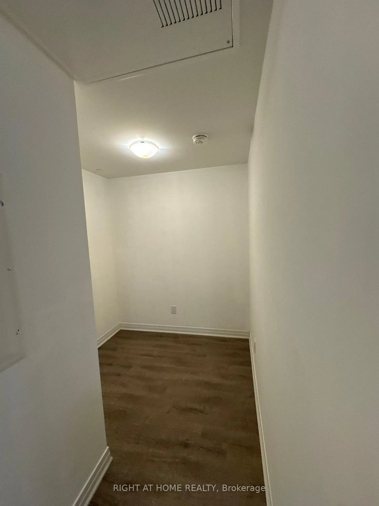 Photo 16 of Unit 317, 470 Gordon Krantz Avenue, Milton, Walker — HOMEH