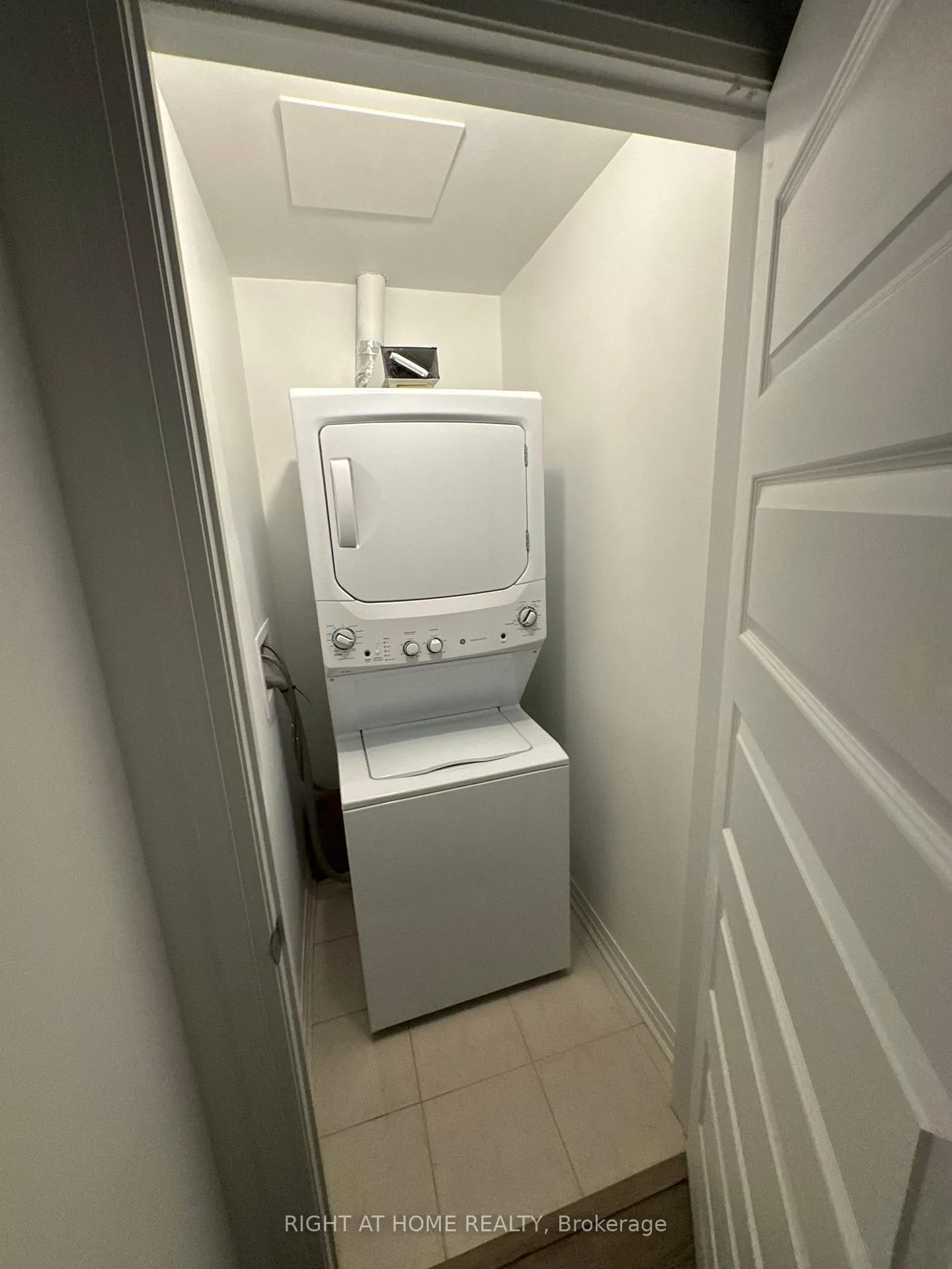 Photo 17 of Unit 317, 470 Gordon Krantz Avenue, Milton, Walker — HOMEH