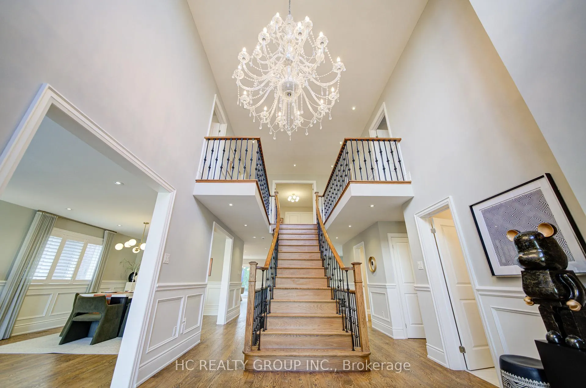 Photo 5 of 461 Worth Boulevard, Vaughan, Beverley Glen — HOMEH