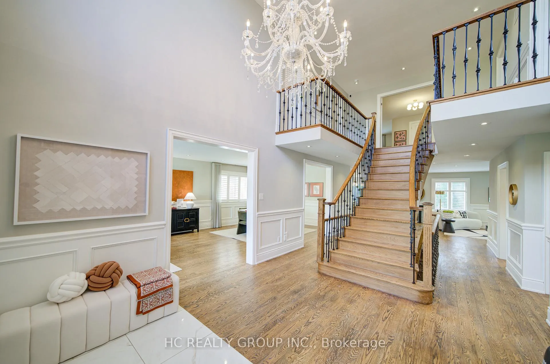 Photo 6 of 461 Worth Boulevard, Vaughan, Beverley Glen — HOMEH