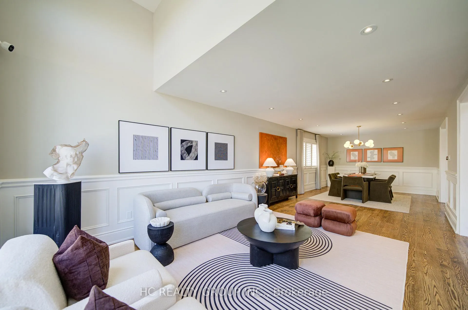 Photo 9 of 461 Worth Boulevard, Vaughan, Beverley Glen — HOMEH