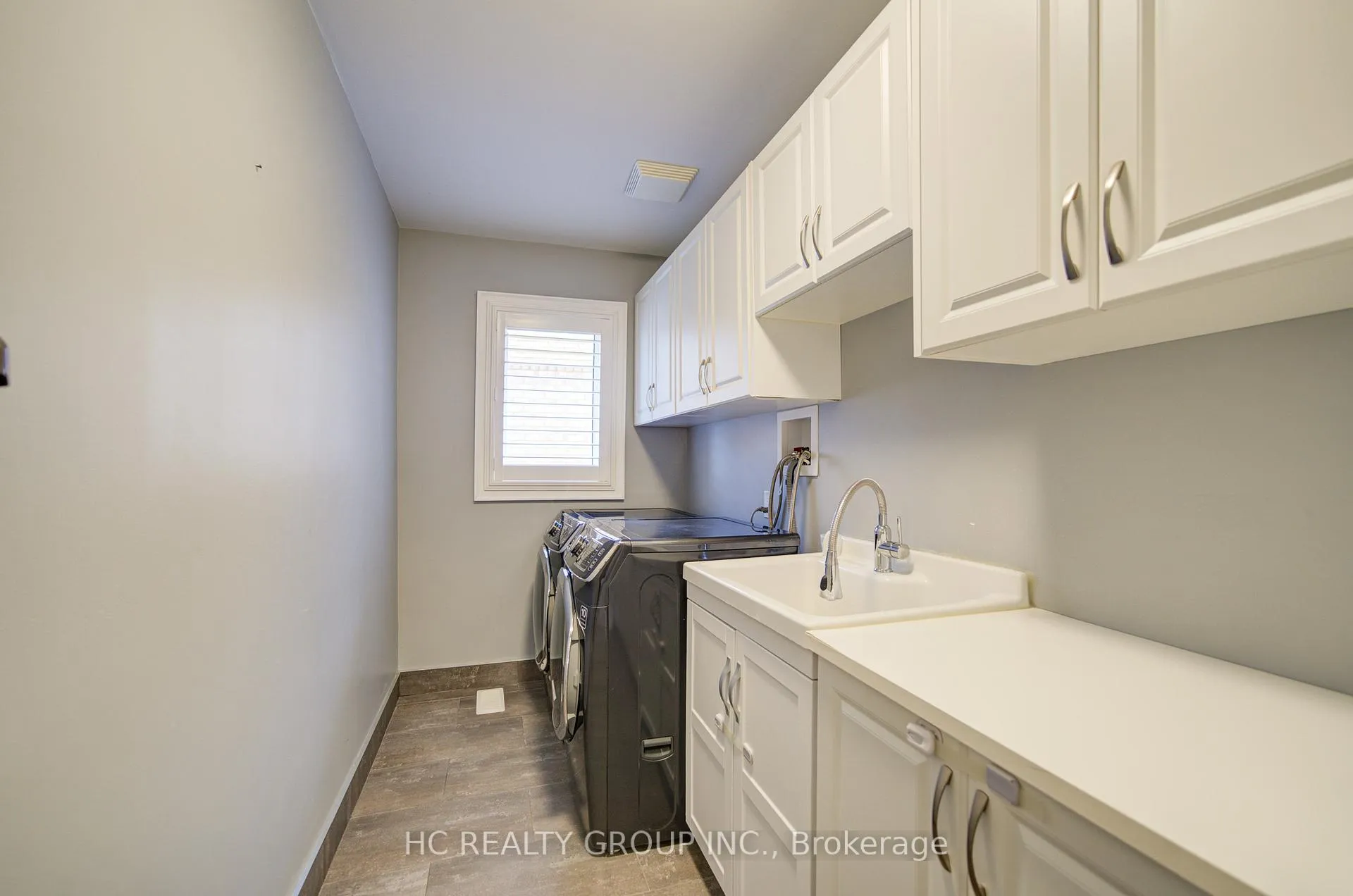 Photo 39 of 461 Worth Boulevard, Vaughan, Beverley Glen — HOMEH