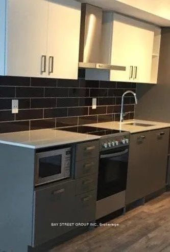 Photo 3 of Unit 3002, 125 Redpath Avenue, Toronto, Mount Pleasant West — HOMEH