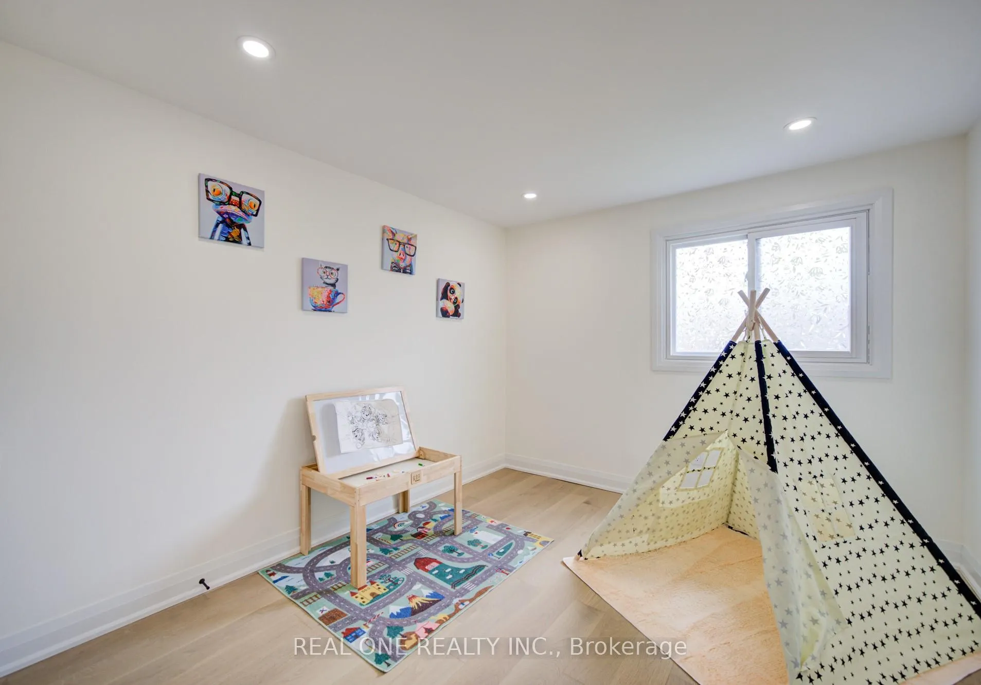 Photo 16 of 100 Kenley Crescent, Markham, Milliken Mills East — HOMEH