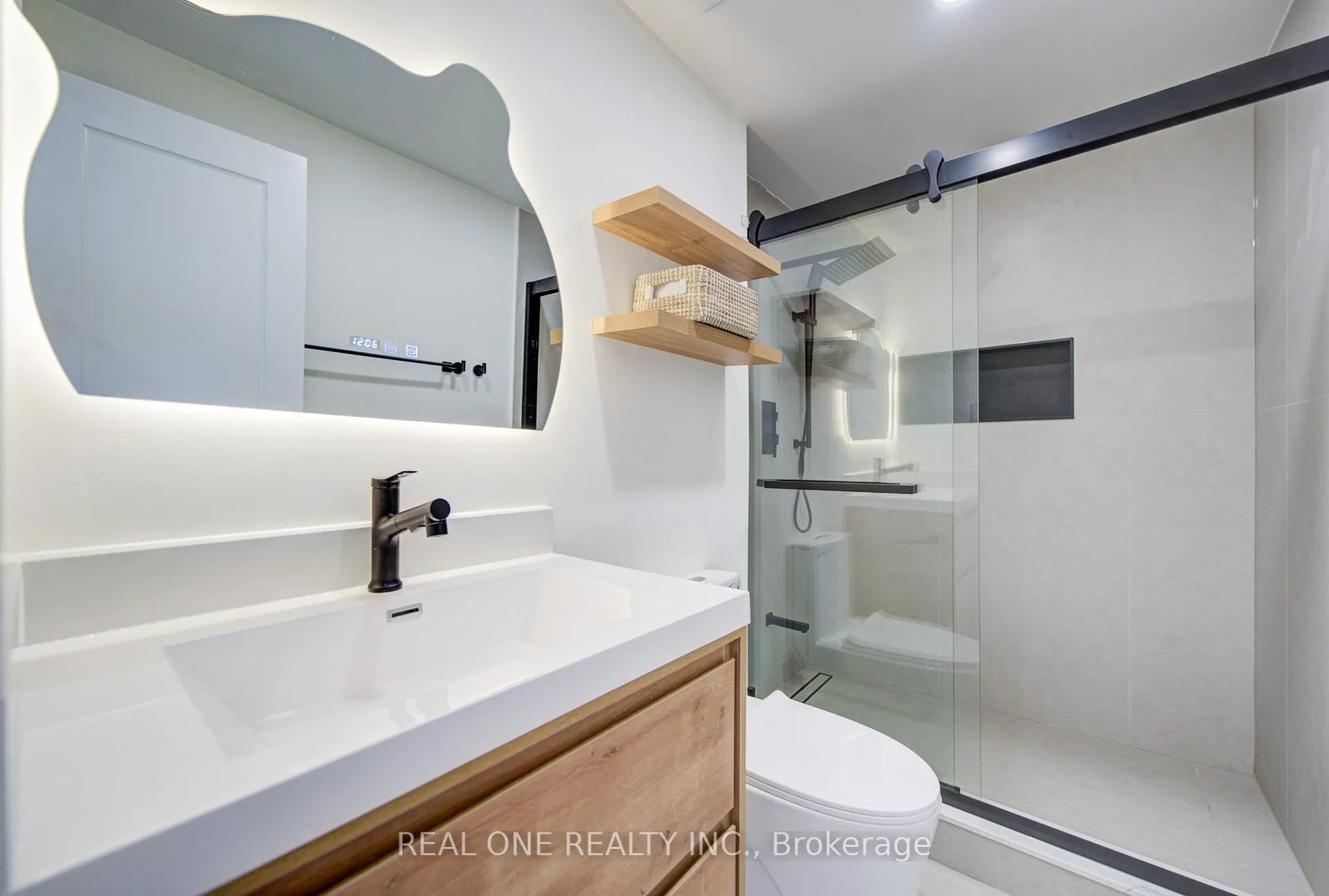 Photo 22 of 100 Kenley Crescent, Markham, Milliken Mills East — HOMEH