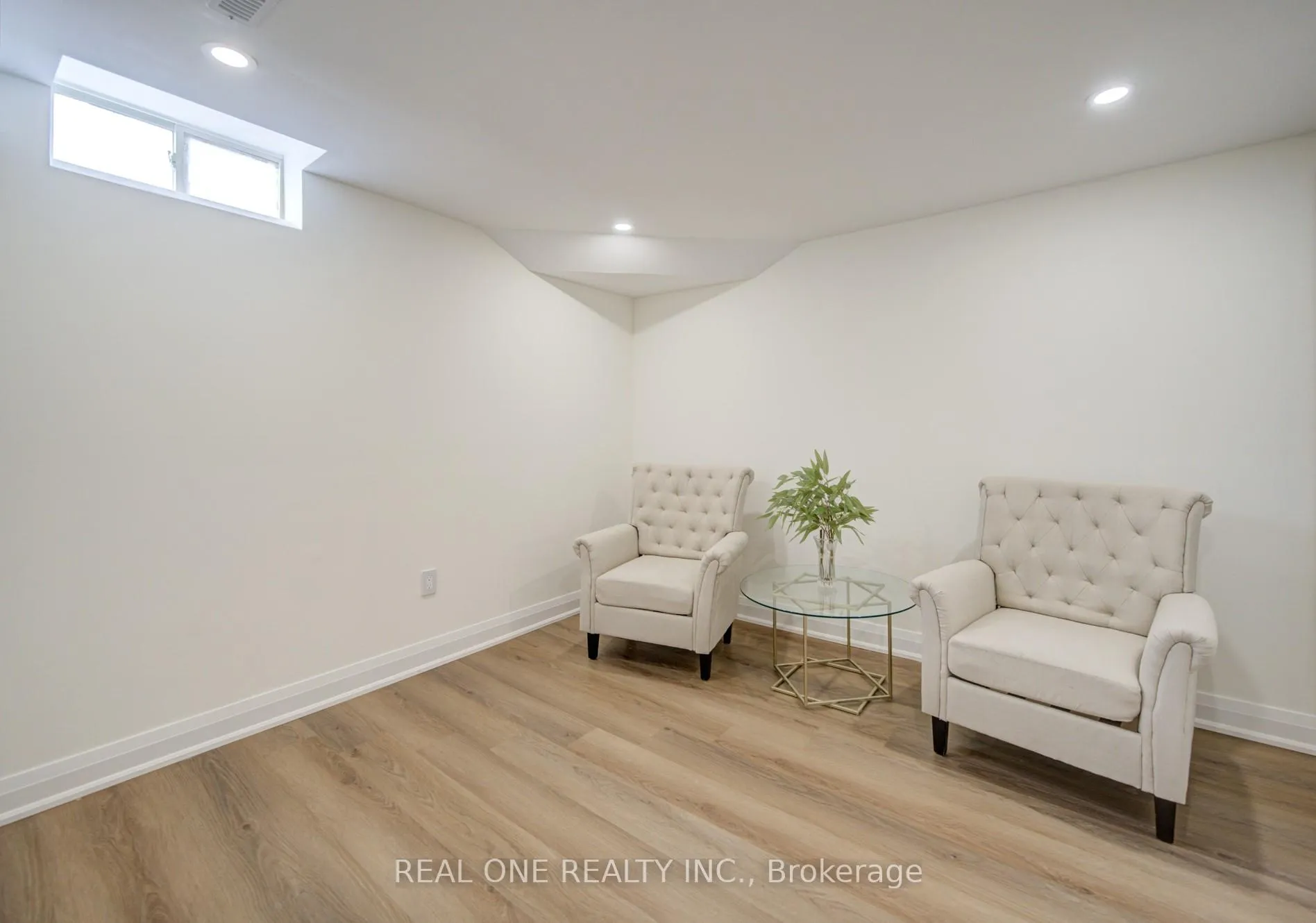 Photo 27 of 100 Kenley Crescent, Markham, Milliken Mills East — HOMEH