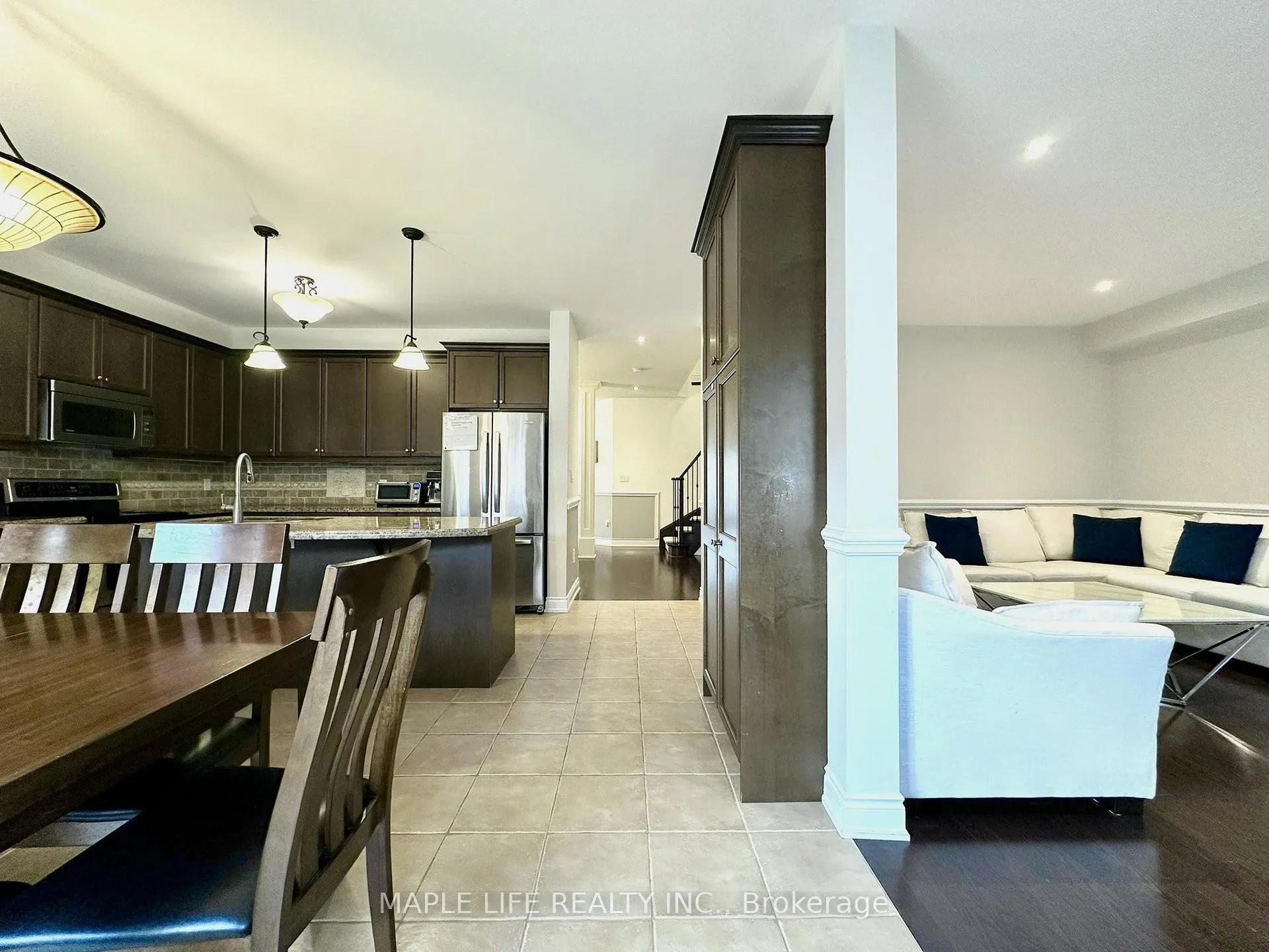 Photo 19 of 194 Twin Hills Crescent, Vaughan, Vellore Village — HOMEH